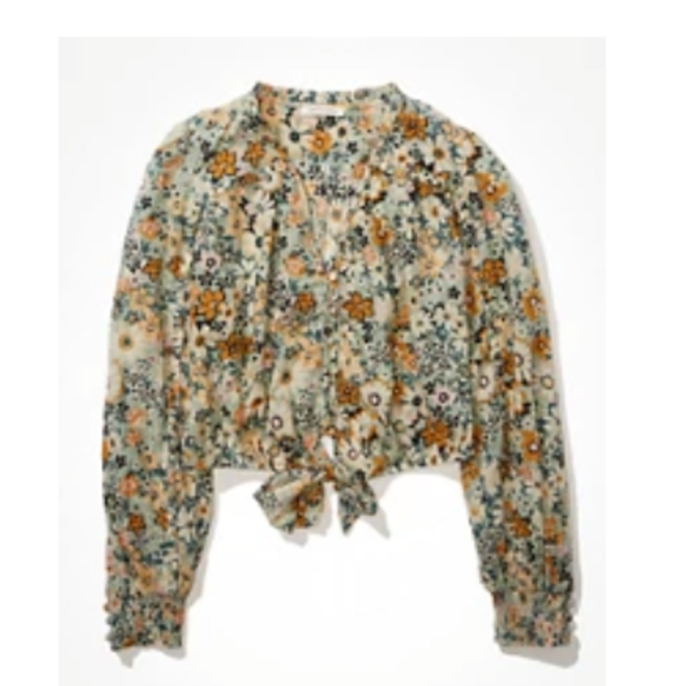 🍁2 For 20! AE Floral Cream Crop Blouse with Puff Sleeves